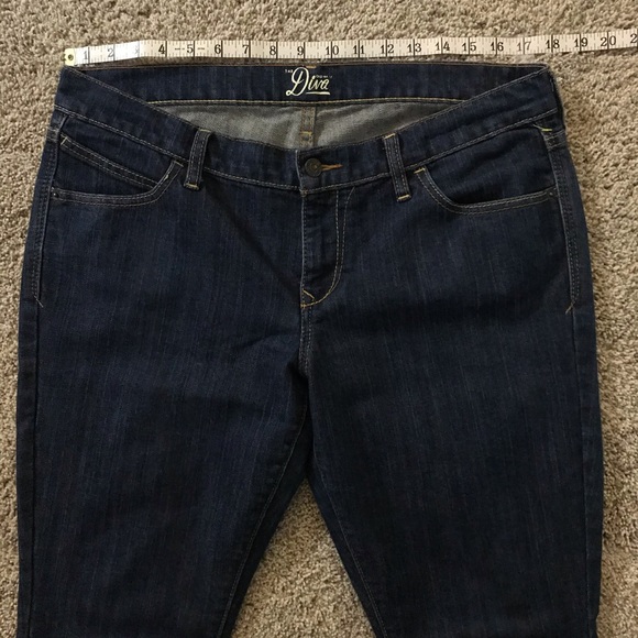 EUC Old Navy Diva Dark Wash Blue Jeans, Size 14 - Picture 3 of 7